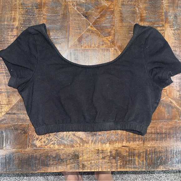 Urban Outfitters Project Social T Cropped Bubble Cotton Top Black Women Sz XS - Picture 3 of 10